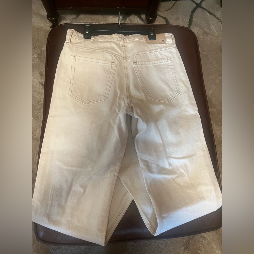 Banana Republic Ecru Relaxed Bootcut Flare Jeans - Picture 7 of 13